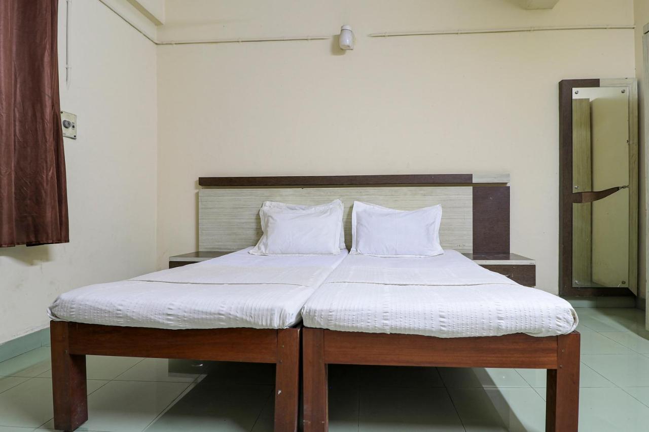 Spot On 60610 Malabar Tourist Home Kannur Exterior photo